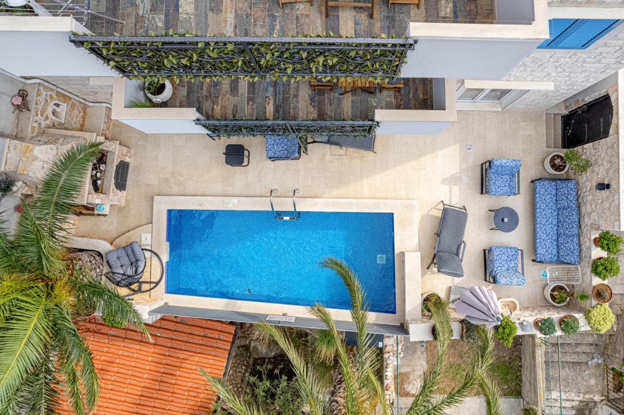 Villa Capitis In The Center- Luxury Apartment With Swimming Pool Hvar Town Esterno foto