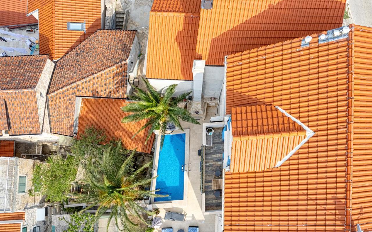 Villa Capitis In The Center- Luxury Apartment With Swimming Pool Hvar Town Esterno foto